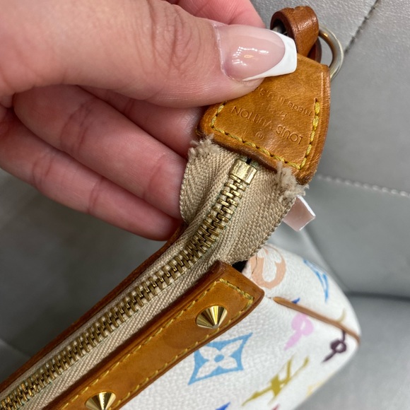 Louis vuitton vintage multi color pouchette - Picture 9 of 13